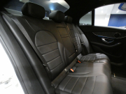 メルセデスベンツ Cクラス C250ｽﾎﾟｰﾂ ﾚｰﾀﾞｰｾｰﾌﾃｨPKG　ｷｰﾚｽｺﾞｰ ☆有償色 黒革 ﾋｰﾀｰ ﾅﾋﾞTV Bｶﾒﾗ PTS LEDﾗｲﾄ ｱﾝﾋﾞｴﾝﾄﾗｲﾄ ﾊﾟﾅﾒﾘｶｰﾅｸﾞﾘﾙ ﾄﾗﾝｸｽﾎﾟｲﾗｰ AMGｽﾀｲﾘﾝｸﾞ&19AW　2年保証