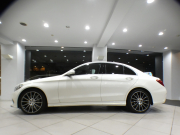 メルセデスベンツ Cクラス C250ｽﾎﾟｰﾂ ﾚｰﾀﾞｰｾｰﾌﾃｨPKG　ｷｰﾚｽｺﾞｰ ☆有償色 黒革 ﾋｰﾀｰ ﾅﾋﾞTV Bｶﾒﾗ PTS LEDﾗｲﾄ ｱﾝﾋﾞｴﾝﾄﾗｲﾄ ﾊﾟﾅﾒﾘｶｰﾅｸﾞﾘﾙ ﾄﾗﾝｸｽﾎﾟｲﾗｰ AMGｽﾀｲﾘﾝｸﾞ&19AW　2年保証