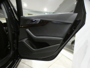 アウディ A4 A4 2.0TFSIｸﾜﾄﾛ ﾗｸﾞｼﾞｭｱﾘｰ&ｱｼｽﾀﾝｽPKG　ADVｷｰ 追ACC ﾚｰﾝ&ｻｲﾄﾞｱｼｽﾄ 黒革 ﾋｰﾀｰ MMIﾅﾋﾞ ﾊﾞｰﾁｬﾙCP 全周囲ｶﾒﾗ PDC ☆ﾏﾄﾘｸｽLED LEDｲﾝﾃﾘｱﾗｲﾄ　2年保証