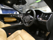 ボルボ V60 V60ｸﾛｽｶﾝﾄﾘｰ ｱﾙﾃｨﾒｯﾄB5 AWD　1ｵｰﾅｰ 追ACC･LKA･ BLIS 茶革 全席ﾋｰﾀｰ ﾍﾞﾝﾁﾚｰﾀｰ ﾏｯｻｰｼﾞ ☆ﾊﾟﾉﾗﾏSR ☆ｸﾘｽﾀﾙｼﾌﾄﾉﾌﾞ  ﾀｯﾁｽｸﾘｰﾝGoogleﾅﾋﾞ harman/K 全周ｶﾒﾗ LEDﾗｲﾄ ｵｰﾄﾃｰﾙｹﾞｰﾄ 19AW B5EG+ﾓｰﾀｰ　2年保証