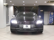 アウディ S7 S7ｽﾎﾟｰﾂﾊﾞｯｸ　☆1ｵｰﾅｰ ADVｷｰ 黒革 全席ﾋｰﾀｰ ｻﾝﾙｰﾌ MMIﾅﾋﾞ BOSE Bｶﾒﾗ PDC ﾘｱ独立AC LEDﾗｲﾄ 専用ｴｸｽﾃﾘｱ&20AW 420ps　2年保証