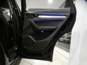 アウディ Q5 Q5 2.0TFSIｸﾜﾄﾛ ﾃﾞﾋﾞｭｰ&ﾗｸﾞｼﾞｭｱﾘｰ&ｱｼｽﾀﾝｽPKG　ADVｷｰ 追ACC ｻｲﾄﾞｱｼｽﾄ 衝突軽減 黒革 ﾋｰﾀｰ MMIﾅﾋﾞ ﾊﾞｰﾁｬﾙCP 全周ｶﾒﾗ PDC ﾏﾄﾘｸｽLED ｱﾝﾋﾞｴﾝﾄﾗｲﾄ Sﾗｲﾝｴｸｽﾃﾘｱ 20AW ☆ｴｱｻｽ　2年保証