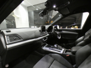 アウディ Q5 Q5 2.0TFSIｸﾜﾄﾛｽﾎﾟｰﾂ Sﾗｲﾝ&ｱｼｽﾀﾝｽPKG　ADVｷｰ 追ACC ｻｲﾄﾞｱｼｽﾄ ｱｳﾃﾞｨﾌﾟﾚｾﾝｽ ﾊﾟｰｸｱｼｽﾄ 半革 ﾋｰﾀｰ MMIﾅﾋﾞ ﾊﾞｰﾁｬﾙCP 全周ｶﾒﾗ PDC LEDﾗｲﾄ Sﾗｲﾝｴｸｽﾃﾘｱ&19AW　2年保証