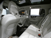 ボルボ V60 V60ｸﾛｽｶﾝﾄﾘｰ B5 AWD ﾌﾟﾛ ｸﾗｲﾒｰﾄPKG　☆1ｵｰﾅｰ 追ACC･LKA･ LCMA 白革 全席ﾋｰﾀｰ ﾍﾞﾝﾁﾚｰﾀｰ ﾏｯｻｰｼﾞ ☆ﾊﾟﾉﾗﾏSR ﾀｯﾁｽｸﾘｰﾝHDDﾅﾋﾞTV ☆B&Wｻｳﾝﾄﾞ 全周ｶﾒﾗ ﾍｯﾄﾞｱｯﾌﾟDSP LEDﾗｲﾄ ｵｰﾄﾃｰﾙｹﾞｰﾄ ｴｸｽﾃﾘｱｽﾀｲﾘﾝｸﾞKIT OP20AW　2年保証