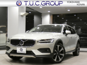 ボルボ V60 V60ｸﾛｽｶﾝﾄﾘｰ B5 AWD ﾌﾟﾛ ｸﾗｲﾒｰﾄPKG　☆1ｵｰﾅｰ 追ACC･LKA･ LCMA 白革 全席ﾋｰﾀｰ ﾍﾞﾝﾁﾚｰﾀｰ ﾏｯｻｰｼﾞ ☆ﾊﾟﾉﾗﾏSR ﾀｯﾁｽｸﾘｰﾝHDDﾅﾋﾞTV ☆B&Wｻｳﾝﾄﾞ 全周ｶﾒﾗ ﾍｯﾄﾞｱｯﾌﾟDSP LEDﾗｲﾄ ｵｰﾄﾃｰﾙｹﾞｰﾄ ｴｸｽﾃﾘｱｽﾀｲﾘﾝｸﾞKIT OP20AW　2年保証