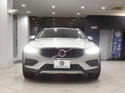 ボルボ V60 V60ｸﾛｽｶﾝﾄﾘｰ B5 AWD ﾌﾟﾛ ｸﾗｲﾒｰﾄPKG　☆1ｵｰﾅｰ 追ACC･LKA･ LCMA 白革 全席ﾋｰﾀｰ ﾍﾞﾝﾁﾚｰﾀｰ ﾏｯｻｰｼﾞ ☆ﾊﾟﾉﾗﾏSR ﾀｯﾁｽｸﾘｰﾝHDDﾅﾋﾞTV ☆B&Wｻｳﾝﾄﾞ 全周ｶﾒﾗ ﾍｯﾄﾞｱｯﾌﾟDSP LEDﾗｲﾄ ｵｰﾄﾃｰﾙｹﾞｰﾄ ｴｸｽﾃﾘｱｽﾀｲﾘﾝｸﾞKIT OP20AW　2年保証
