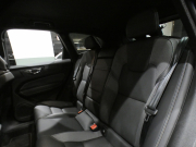 ボルボ XC60 XC60 B6 AWD Rﾃﾞｻﾞｲﾝ　☆1ｵｰﾅｰ ｼﾃｨｾｰﾌﾃｨ ACC･BLIS 黒半革 全席ﾋｰﾀｰ ﾀｯﾁｽｸﾘｰﾝHDDﾅﾋﾞTV harman/K 全周囲ｶﾒﾗ ﾍｯﾄﾞｱｯﾌﾟDSP LEDﾗｲﾄ Rﾃﾞｻﾞｲﾝ専用ｴｸｽﾃﾘｱ&21AW 300ps　2年保証