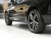 ボルボ XC60 XC60 B6 AWD Rﾃﾞｻﾞｲﾝ　☆1ｵｰﾅｰ ｼﾃｨｾｰﾌﾃｨ ACC･BLIS 黒半革 全席ﾋｰﾀｰ ﾀｯﾁｽｸﾘｰﾝHDDﾅﾋﾞTV harman/K 全周囲ｶﾒﾗ ﾍｯﾄﾞｱｯﾌﾟDSP LEDﾗｲﾄ Rﾃﾞｻﾞｲﾝ専用ｴｸｽﾃﾘｱ&21AW 300ps　2年保証