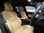 ボルボ V60 V60ｸﾛｽｶﾝﾄﾘｰ ｱﾙﾃｨﾒｯﾄB5 AWD　追ACC･LKA･ BLIS 茶革 全席ﾋｰﾀｰ ﾍﾞﾝﾁﾚｰﾀｰ ﾏｯｻｰｼﾞ ☆ｽﾃｱﾋｰﾀｰ ☆ｸﾘｽﾀﾙｼﾌﾄﾉﾌﾞ ﾀｯﾁｽｸﾘｰﾝGoogleﾅﾋﾞ harman/K 全周ｶﾒﾗ LEDﾗｲﾄ ｵｰﾄﾃｰﾙｹﾞｰﾄ 19AW B5EG+ﾓｰﾀｰ　2年保証