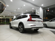 ボルボ V60 V60ｸﾛｽｶﾝﾄﾘｰ ｱﾙﾃｨﾒｯﾄB5 AWD　追ACC･LKA･ BLIS 茶革 全席ﾋｰﾀｰ ﾍﾞﾝﾁﾚｰﾀｰ ﾏｯｻｰｼﾞ ☆ｽﾃｱﾋｰﾀｰ ☆ｸﾘｽﾀﾙｼﾌﾄﾉﾌﾞ ﾀｯﾁｽｸﾘｰﾝGoogleﾅﾋﾞ harman/K 全周ｶﾒﾗ LEDﾗｲﾄ ｵｰﾄﾃｰﾙｹﾞｰﾄ 19AW B5EG+ﾓｰﾀｰ　2年保証