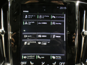 ボルボ V60 V60 T5 ｲﾝｽｸﾘﾌﾟｼｮﾝ　追ACC･LKA･ LCMA 白革 ﾋｰﾀｰ ﾍﾞﾝﾁﾚｰﾀｰ ﾏｯｻｰｼﾞ☆革張りﾀﾞｯｼｭﾎﾞｰﾄﾞ ☆ﾊﾟﾉﾗﾏSR ﾀｯﾁｽｸﾘｰﾝHDDﾅﾋﾞTV ☆B&Wｻｳﾝﾄﾞ 全周ｶﾒﾗ ﾍｯﾄﾞｱｯﾌﾟDSP LEDﾗｲﾄ ｵｰﾄﾃｰﾙｹﾞｰﾄ OP19AW　2年保証