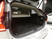 ボルボ V60 V60 T5 ｲﾝｽｸﾘﾌﾟｼｮﾝ　追ACC･LKA･ LCMA 白革 ﾋｰﾀｰ ﾍﾞﾝﾁﾚｰﾀｰ ﾏｯｻｰｼﾞ☆革張りﾀﾞｯｼｭﾎﾞｰﾄﾞ ☆ﾊﾟﾉﾗﾏSR ﾀｯﾁｽｸﾘｰﾝHDDﾅﾋﾞTV ☆B&Wｻｳﾝﾄﾞ 全周ｶﾒﾗ ﾍｯﾄﾞｱｯﾌﾟDSP LEDﾗｲﾄ ｵｰﾄﾃｰﾙｹﾞｰﾄ OP19AW　2年保証