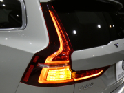 ボルボ V60 V60 T5 ｲﾝｽｸﾘﾌﾟｼｮﾝ　追ACC･LKA･ LCMA 白革 ﾋｰﾀｰ ﾍﾞﾝﾁﾚｰﾀｰ ﾏｯｻｰｼﾞ☆革張りﾀﾞｯｼｭﾎﾞｰﾄﾞ ☆ﾊﾟﾉﾗﾏSR ﾀｯﾁｽｸﾘｰﾝHDDﾅﾋﾞTV ☆B&Wｻｳﾝﾄﾞ 全周ｶﾒﾗ ﾍｯﾄﾞｱｯﾌﾟDSP LEDﾗｲﾄ ｵｰﾄﾃｰﾙｹﾞｰﾄ OP19AW　2年保証