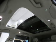 ボルボ V60 V60 T5 ｲﾝｽｸﾘﾌﾟｼｮﾝ　追ACC･LKA･ LCMA 白革 ﾋｰﾀｰ ﾍﾞﾝﾁﾚｰﾀｰ ﾏｯｻｰｼﾞ☆革張りﾀﾞｯｼｭﾎﾞｰﾄﾞ ☆ﾊﾟﾉﾗﾏSR ﾀｯﾁｽｸﾘｰﾝHDDﾅﾋﾞTV ☆B&Wｻｳﾝﾄﾞ 全周ｶﾒﾗ ﾍｯﾄﾞｱｯﾌﾟDSP LEDﾗｲﾄ ｵｰﾄﾃｰﾙｹﾞｰﾄ OP19AW　2年保証