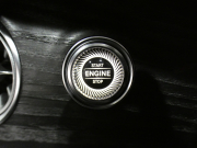 メルセデスベンツ Eクラス E200ｶﾌﾞﾘｵﾚ ｽﾎﾟｰﾂ ﾚｻﾞｰ&ﾚｰﾀﾞｰｾｰﾌﾃｨPKG　黒革/黒幌 ﾋｰﾀｰ&ｴｱｽｶｰﾌ ﾅﾋﾞTV ☆ﾌﾞﾙﾒｽﾀｰ 全周囲ｶﾒﾗ PTS ｴｱﾊﾞﾗﾝｽ ﾏﾙﾁﾋﾞｰﾑLED ｱﾝﾋﾞｴﾝﾄﾗｲﾄ AMGｽﾀｲﾘﾝｸﾞ&19AW　2年保証