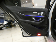 メルセデスベンツ Eクラス E200AVGｽﾎﾟｰﾂ ﾚｻﾞｰ&ﾚｰﾀﾞｰｾｰﾌﾃｨPKG　1ｵｰﾅｰ 黒革 全席ﾋｰﾀｰ ☆ﾊﾟﾉﾗﾏSR ﾅﾋﾞTV ☆ﾌﾞﾙﾒｽﾀｰ 全周囲ｶﾒﾗ PTS ｴｱﾊﾞﾗﾝｽ ﾏﾙﾁﾋﾞｰﾑLED ｱﾝﾋﾞｴﾝﾄﾗｲﾄ AMGｽﾀｲﾘﾝｸﾞ&19AW　2年保証