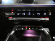 アウディ A3 A3ｾﾀﾞﾝ 30TFSI Sﾗｲﾝ ｺﾝﾋﾞﾆｴﾝｽ&ｱｼｽﾀﾝｽ&ﾃｸﾉﾛｼﾞｰ&SﾗｲﾝﾌﾟﾗｽPKG　ADVｷｰ 追ACC ｻｲﾄﾞｱｼｽﾄ ｱｳﾃﾞｨﾌﾟﾚｾﾝｽ MMIﾅﾋﾞ(ﾀｯﾁﾚｽﾎﾟﾝｽ付) ﾊﾞｰﾁｬﾙCP ﾜｲﾔﾚｽCH Bｶﾒﾗ PDC ☆ﾏﾄﾘｸｽLED ｱﾝﾋﾞｴﾝﾄﾗｲﾄ Sﾗｲﾝｴｸｽﾃﾘｱ&18AW　2年保証