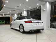 アウディ TTロードスター TTﾛｰﾄﾞｽﾀｰ 2.0TFSIｸﾜﾄﾛ SﾗｲﾝPKG　ADVｷｰ 黒幌/黒半革 Pｼｰﾄ MMIﾅﾋﾞTV ﾊﾞｰﾁｬﾙCP Bｶﾒﾗ ☆ﾏﾄﾘｸｽLED Sﾗｲﾝｴｸｽﾃﾘｱ&18AW ☆KWｻｽﾍﾟﾝｼｮﾝ ﾚﾑｽﾏﾌﾗｰ　2年保証