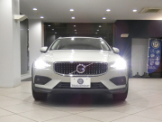 ボルボ V60 V60ｸﾛｽｶﾝﾄﾘｰ T5ﾌﾟﾛ AWD　☆1ｵｰﾅｰ 追ACC･LKA･ LCMA 白革 ﾋｰﾀｰ ﾍﾞﾝﾁﾚｰﾀｰ ﾏｯｻｰｼﾞ機能 ﾀｯﾁｽｸﾘｰﾝHDDﾅﾋﾞTV harman/K 全周囲ｶﾒﾗ ﾍｯﾄﾞｱｯﾌﾟDSP LEDﾗｲﾄ ｵｰﾄﾃｰﾙｹﾞｰﾄ 19AW　2年保証
