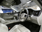 ボルボ V60 V60ｸﾛｽｶﾝﾄﾘｰ T5ﾌﾟﾛ AWD　☆1ｵｰﾅｰ 追ACC･LKA･ LCMA 白革 ﾋｰﾀｰ ﾍﾞﾝﾁﾚｰﾀｰ ﾏｯｻｰｼﾞ機能 ﾀｯﾁｽｸﾘｰﾝHDDﾅﾋﾞTV harman/K 全周囲ｶﾒﾗ ﾍｯﾄﾞｱｯﾌﾟDSP LEDﾗｲﾄ ｵｰﾄﾃｰﾙｹﾞｰﾄ 19AW　2年保証