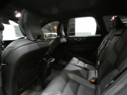 ボルボ XC60 XC60 B6 AWD Rﾃﾞｻﾞｲﾝ　 ｼﾃｨｾｰﾌﾃｨ ACC･BLIS 黒半革 全席ﾋｰﾀｰ ☆ﾀｯﾁｽｸﾘｰﾝGoogleﾅﾋﾞTV harman/K 全周囲ｶﾒﾗ ﾜｲﾔﾚｽCH ﾍｯﾄﾞｱｯﾌﾟDSP LEDﾗｲﾄ Rﾃﾞｻﾞｲﾝ専用ｴｸｽﾃﾘｱ&21AW 300ps　2年保証