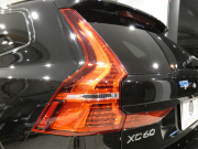 ボルボ XC60 XC60 B6 AWD Rﾃﾞｻﾞｲﾝ　 ｼﾃｨｾｰﾌﾃｨ ACC･BLIS 黒半革 全席ﾋｰﾀｰ ☆ﾀｯﾁｽｸﾘｰﾝGoogleﾅﾋﾞTV harman/K 全周囲ｶﾒﾗ ﾜｲﾔﾚｽCH ﾍｯﾄﾞｱｯﾌﾟDSP LEDﾗｲﾄ Rﾃﾞｻﾞｲﾝ専用ｴｸｽﾃﾘｱ&21AW 300ps　2年保証