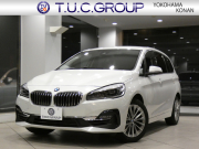 BMW 2シリーズ 218iｸﾞﾗﾝﾂｱﾗｰ ﾗｸﾞｼﾞｭｱﾘｰ ADｾｰﾌﾃｨPKG　☆有償ｶﾗｰ ☆後期 追ACC ﾚｰﾝDW 黒革 ﾋｰﾀｰ iﾄﾞﾗｲﾌﾞﾅﾋﾞ(第6世代ﾀｯﾁP対応) ﾍｯﾄﾞｱｯﾌﾟDSP Bｶﾒﾗ PDC LEDﾗｲﾄ ｵｰﾄﾃｰﾙｹﾞｰﾄ　2年保証