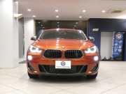 BMW X2 X2 M35i ADｾｰﾌﾃｨ&ｾﾚｸﾄPKG　☆1ｵｰﾅｰ 追ACC ﾚｰﾝDW ｲﾝﾃﾘS 黒革 ☆ﾊﾟﾉﾗﾏSR ﾀｯﾁP対応iﾄﾞﾗｲﾌﾞﾅﾋﾞ(第6世代) ☆ﾍｯﾄﾞｱｯﾌﾟDSP ☆TVﾁｭｰﾅｰ Bｶﾒﾗ PDC LEDﾗｲﾄ 専用ｴｸｽﾃﾘｱ  306ps　2年保証