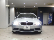 BMW Mシリーズ M3ｾﾀﾞﾝ MDCT Drive logic　☆ﾃﾞｨｰﾗ-記録簿多数 ｺﾝﾌｫA ｸﾞﾚｰ革 ﾋｰﾀｰ iﾄﾞﾗｲﾌﾞﾅﾋﾞ Bｶﾒﾗ PDC ｷｾﾉﾝ 専用ｴｸｽﾃﾘｱ&18AW ☆V8NAｴﾝｼﾞﾝ 420ps　2年保証
