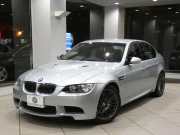 BMW Mシリーズ M3ｾﾀﾞﾝ MDCT Drive logic　☆ﾃﾞｨｰﾗ-記録簿多数 ｺﾝﾌｫA ｸﾞﾚｰ革 ﾋｰﾀｰ iﾄﾞﾗｲﾌﾞﾅﾋﾞ Bｶﾒﾗ PDC ｷｾﾉﾝ 専用ｴｸｽﾃﾘｱ&18AW ☆V8NAｴﾝｼﾞﾝ 420ps　2年保証