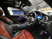 メルセデスベンツ GLCクーペ GLC220d 4MATICｸｰﾍﾟ AMGﾗｲﾝ&ﾚｰﾀﾞｰｾｰﾌﾃｨPKG　後期 ☆黒&赤革 全席ﾋｰﾀｰ ｻﾝﾙｰﾌ MBUX Meｺﾈ 全周囲ｶﾒﾗ PTS ﾜｲﾔﾚｽCH ﾏﾙﾁﾋﾞｰﾑLED ｱﾝﾋﾞｴﾝﾄﾗｲﾄ AMGｽﾀｲﾘﾝｸﾞ&19AW　2年保証