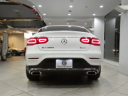メルセデスベンツ GLCクーペ GLC220d 4MATICｸｰﾍﾟ AMGﾗｲﾝ&ﾚｰﾀﾞｰｾｰﾌﾃｨPKG　後期 ☆黒&赤革 全席ﾋｰﾀｰ ｻﾝﾙｰﾌ MBUX Meｺﾈ 全周囲ｶﾒﾗ PTS ﾜｲﾔﾚｽCH ﾏﾙﾁﾋﾞｰﾑLED ｱﾝﾋﾞｴﾝﾄﾗｲﾄ AMGｽﾀｲﾘﾝｸﾞ&19AW　2年保証
