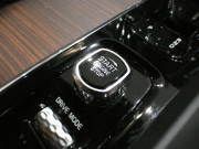 ボルボ V60 V60 B5ｲﾝｽｸﾘﾌﾟｼｮﾝ　☆1ｵｰﾅｰ 追ACC･LKA･ BLIS 茶革 全席ﾋｰﾀｰ ﾍﾞﾝﾁﾚｰﾀｰ ﾏｯｻｰｼﾞ ☆ｻﾝﾙｰﾌ ☆ｸﾘｽﾀﾙｼﾌﾄﾉﾌﾞ ﾀｯﾁｽｸﾘｰﾝHDDﾅﾋﾞ harman/K 全周囲ｶﾒﾗ LEDﾗｲﾄ ｵｰﾄﾃｰﾙｹﾞｰﾄ ☆OP19AW B5EG+ﾓｰﾀｰ　2年保証