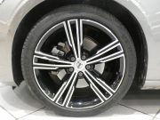 ボルボ V60 V60 B5ｲﾝｽｸﾘﾌﾟｼｮﾝ　☆1ｵｰﾅｰ 追ACC･LKA･ BLIS 茶革 全席ﾋｰﾀｰ ﾍﾞﾝﾁﾚｰﾀｰ ﾏｯｻｰｼﾞ ☆ｻﾝﾙｰﾌ ☆ｸﾘｽﾀﾙｼﾌﾄﾉﾌﾞ ﾀｯﾁｽｸﾘｰﾝHDDﾅﾋﾞ harman/K 全周囲ｶﾒﾗ LEDﾗｲﾄ ｵｰﾄﾃｰﾙｹﾞｰﾄ ☆OP19AW B5EG+ﾓｰﾀｰ　2年保証