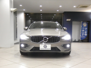 ボルボ V60 V60 B5ｲﾝｽｸﾘﾌﾟｼｮﾝ　☆1ｵｰﾅｰ 追ACC･LKA･ BLIS 茶革 全席ﾋｰﾀｰ ﾍﾞﾝﾁﾚｰﾀｰ ﾏｯｻｰｼﾞ ☆ｻﾝﾙｰﾌ ☆ｸﾘｽﾀﾙｼﾌﾄﾉﾌﾞ ﾀｯﾁｽｸﾘｰﾝHDDﾅﾋﾞ harman/K 全周囲ｶﾒﾗ LEDﾗｲﾄ ｵｰﾄﾃｰﾙｹﾞｰﾄ ☆OP19AW B5EG+ﾓｰﾀｰ　2年保証