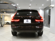 ボルボ XC60 XC60 B5 AWD ｲﾝｽｸﾘﾌﾟｼｮﾝ　追ACC･LKA･ BLIS 茶革 全席ﾋｰﾀｰ ﾍﾞﾝﾁﾚｰﾀｰ ﾏｯｻｰｼﾞ ☆ｻﾝﾙｰﾌ ☆ｸﾘｽﾀﾙｼﾌﾄ ﾀｯﾁｽｸﾘｰﾝHDDﾅﾋﾞ ☆B&Wｻｳﾝﾄﾞ 全周囲ｶﾒﾗ LEDﾗｲﾄ ｵｰﾄﾃｰﾙｹﾞｰﾄ 19AW B5EG+ﾓｰﾀｰ　2年保証