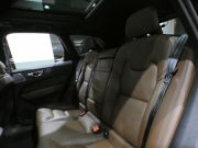 ボルボ XC60 XC60 B5 AWD ｲﾝｽｸﾘﾌﾟｼｮﾝ　追ACC･LKA･ BLIS 茶革 全席ﾋｰﾀｰ ﾍﾞﾝﾁﾚｰﾀｰ ﾏｯｻｰｼﾞ ☆ｻﾝﾙｰﾌ ☆ｸﾘｽﾀﾙｼﾌﾄ ﾀｯﾁｽｸﾘｰﾝHDDﾅﾋﾞ ☆B&Wｻｳﾝﾄﾞ 全周囲ｶﾒﾗ LEDﾗｲﾄ ｵｰﾄﾃｰﾙｹﾞｰﾄ 19AW B5EG+ﾓｰﾀｰ　2年保証