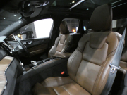 ボルボ XC60 XC60 B5 AWD ｲﾝｽｸﾘﾌﾟｼｮﾝ　追ACC･LKA･ BLIS 茶革 全席ﾋｰﾀｰ ﾍﾞﾝﾁﾚｰﾀｰ ﾏｯｻｰｼﾞ ☆ｻﾝﾙｰﾌ ☆ｸﾘｽﾀﾙｼﾌﾄ ﾀｯﾁｽｸﾘｰﾝHDDﾅﾋﾞ ☆B&Wｻｳﾝﾄﾞ 全周囲ｶﾒﾗ LEDﾗｲﾄ ｵｰﾄﾃｰﾙｹﾞｰﾄ 19AW B5EG+ﾓｰﾀｰ　2年保証