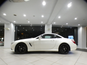 メルセデスベンツ SLクラス SL350 BE AMGｽﾎﾟｰﾂ&ﾚｰﾀﾞｰｾｰﾌﾃｨPKG　☆左ﾊﾝﾄﾞﾙ ｷｰﾚｽｺﾞｰ 黒革 ﾋｰﾀｰ ☆ﾏｼﾞｯｸｽｶｲR ﾅﾋﾞTV Bｶﾒﾗ PTS ｷｾﾉﾝ ｲﾝﾃﾘｼﾞｪﾝﾄﾗｲﾄ AMGｽﾀｲﾘﾝｸﾞ&19AW　2年保証