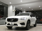 ボルボ XC60 XC60 T6 AWD Rﾃﾞｻﾞｲﾝ　ｼﾃｨｾｰﾌﾃｨ ACC･BLIS ☆ｽﾚｰﾄ(灰)半革 ﾋｰﾀｰ ﾀｯﾁｽｸﾘｰﾝHDDﾅﾋﾞTV 全周囲ｶﾒﾗ ﾍｯﾄﾞｱｯﾌﾟDSP LEDﾗｲﾄ Rﾃﾞｻﾞｲﾝ専用ｴｸｽﾃﾘｱ&21AW ☆ﾎﾟｰﾙｽﾀｰﾊﾟﾌｫｰﾏﾝｽSW 320ps　2年保証