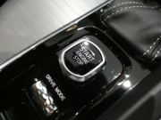 ボルボ XC60 XC60 T6 AWD Rﾃﾞｻﾞｲﾝ　ｼﾃｨｾｰﾌﾃｨ ACC･BLIS ☆ｽﾚｰﾄ(灰)半革 ﾋｰﾀｰ ﾀｯﾁｽｸﾘｰﾝHDDﾅﾋﾞTV 全周囲ｶﾒﾗ ﾍｯﾄﾞｱｯﾌﾟDSP LEDﾗｲﾄ Rﾃﾞｻﾞｲﾝ専用ｴｸｽﾃﾘｱ&21AW ☆ﾎﾟｰﾙｽﾀｰﾊﾟﾌｫｰﾏﾝｽSW 320ps　2年保証