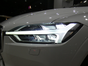 ボルボ XC60 XC60 T6 AWD Rﾃﾞｻﾞｲﾝ　ｼﾃｨｾｰﾌﾃｨ ACC･BLIS ☆ｽﾚｰﾄ(灰)半革 ﾋｰﾀｰ ﾀｯﾁｽｸﾘｰﾝHDDﾅﾋﾞTV 全周囲ｶﾒﾗ ﾍｯﾄﾞｱｯﾌﾟDSP LEDﾗｲﾄ Rﾃﾞｻﾞｲﾝ専用ｴｸｽﾃﾘｱ&21AW ☆ﾎﾟｰﾙｽﾀｰﾊﾟﾌｫｰﾏﾝｽSW 320ps　2年保証