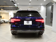 アウディ S4 S4ｱﾊﾞﾝﾄ ﾚｻﾞｰ&ｱｼｽﾀﾝｽPKG　追ACC ﾚｰﾝ&ｻｲﾄﾞｱｼｽﾄ ｱｳﾃﾞｨﾌﾟﾚｾﾝｽ 黒革 ﾋｰﾀｰ ﾏｯｻｰｼﾞ機能 MMIﾅﾋﾞTV ﾊﾞｰﾁｬﾙCP 全周囲ｶﾒﾗ PDC ﾏﾄﾘｸｽLED 専用ｴｸｽﾃﾘｱ ☆OP19AW 赤ｷｬﾘﾊﾟｰ 354ps　2年保証