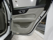 ボルボ V60 V60ｸﾛｽｶﾝﾄﾘｰ T5ﾌﾟﾛ AWD　追ACC･LKA･ LCMA 白革 ﾋｰﾀｰ ﾍﾞﾝﾁﾚｰﾀｰ ﾏｯｻｰｼﾞ機能 ﾀｯﾁｽｸﾘｰﾝHDDﾅﾋﾞTV harman/K 全周囲ｶﾒﾗ ﾍｯﾄﾞｱｯﾌﾟDSP LEDﾗｲﾄ ｵｰﾄﾃｰﾙｹﾞｰﾄ 19AW　2年保証