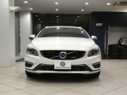 ボルボ V60 V60 T6 AWD Rﾃﾞｻﾞｲﾝ　Pｽﾀｰﾄ 追ACC LCMA LKA BLIS 衝突軽減 黒革 ﾋｰﾀｰ 7ｲﾝﾁHDDﾅﾋﾞ MSV ☆harman/k Bｶﾒﾗ ｾﾝｻｰ ｷｾﾉﾝ Rﾃﾞｻﾞｲﾝ専用ｴｸｽﾃﾘｱ&19AW ☆直6EG 304ps　2年保証