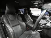 ボルボ V60 V60 T6 AWD Rﾃﾞｻﾞｲﾝ　Pｽﾀｰﾄ 追ACC LCMA LKA BLIS 衝突軽減 黒革 ﾋｰﾀｰ 7ｲﾝﾁHDDﾅﾋﾞ MSV ☆harman/k Bｶﾒﾗ ｾﾝｻｰ ｷｾﾉﾝ Rﾃﾞｻﾞｲﾝ専用ｴｸｽﾃﾘｱ&19AW ☆直6EG 304ps　2年保証