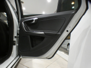 ボルボ V60 V60 T6 AWD Rﾃﾞｻﾞｲﾝ　Pｽﾀｰﾄ 追ACC LCMA LKA BLIS 衝突軽減 黒革 ﾋｰﾀｰ 7ｲﾝﾁHDDﾅﾋﾞ MSV ☆harman/k Bｶﾒﾗ ｾﾝｻｰ ｷｾﾉﾝ Rﾃﾞｻﾞｲﾝ専用ｴｸｽﾃﾘｱ&19AW ☆直6EG 304ps　2年保証