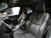 ボルボ V60 V60 T6 AWD Rﾃﾞｻﾞｲﾝ　Pｽﾀｰﾄ 追ACC LCMA LKA BLIS 衝突軽減 黒革 ﾋｰﾀｰ 7ｲﾝﾁHDDﾅﾋﾞ MSV ☆harman/k Bｶﾒﾗ ｾﾝｻｰ ｷｾﾉﾝ Rﾃﾞｻﾞｲﾝ専用ｴｸｽﾃﾘｱ&19AW ☆直6EG 304ps　2年保証