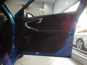 ボルボ V40 V40 T5 Rﾃﾞｻﾞｲﾝ　☆1ｵｰﾅｰ Pｽﾀｰﾄ 追ACC LCMA LKA BLIS 衝突軽減 黒革 ﾋｰﾀｰ 7ｲﾝﾁHDDﾅﾋﾞ MSV  Bｶﾒﾗ ｾﾝｻｰ ｷｾﾉﾝ Rﾃﾞｻﾞｲﾝ専用ｴｸｽﾃﾘｱ&18AW 245ps　2年保証