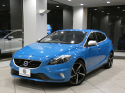 ボルボ V40 V40 T5 Rﾃﾞｻﾞｲﾝ　☆1ｵｰﾅｰ Pｽﾀｰﾄ 追ACC LCMA LKA BLIS 衝突軽減 黒革 ﾋｰﾀｰ 7ｲﾝﾁHDDﾅﾋﾞ MSV  Bｶﾒﾗ ｾﾝｻｰ ｷｾﾉﾝ Rﾃﾞｻﾞｲﾝ専用ｴｸｽﾃﾘｱ&18AW 245ps　2年保証